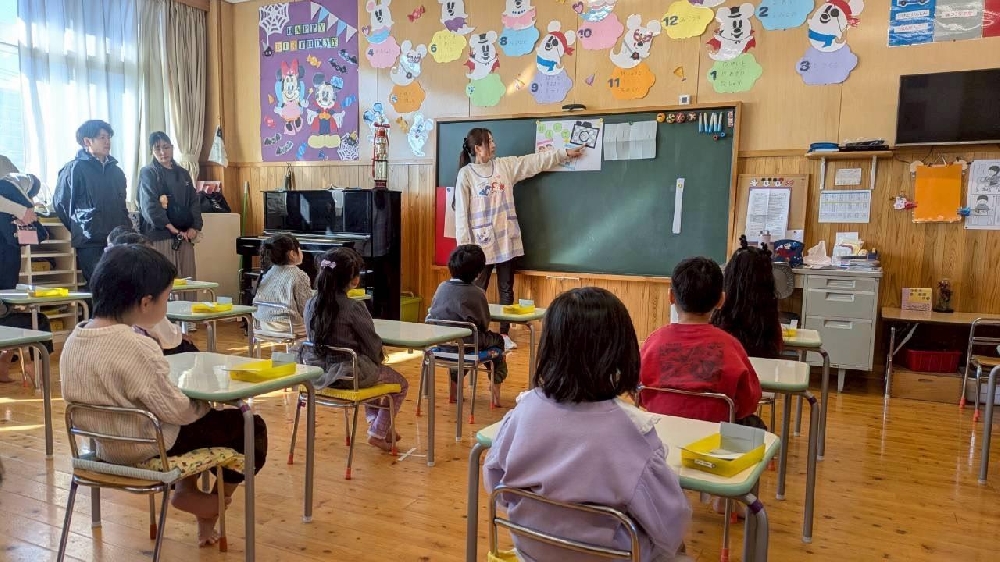 「組み絵」って…なぁに??(年長)